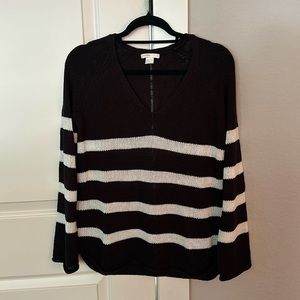 H&M black and white striped sweater in very good condition! Size small